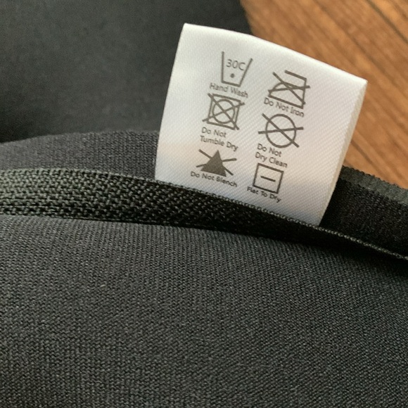 SeaSkin Shorty 3 mm Neoprene Wetsuit Men’s Small New - Picture 8 of 9